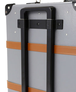 Globe-Trotter X Todd Snyder 21" Suitcase in Grey