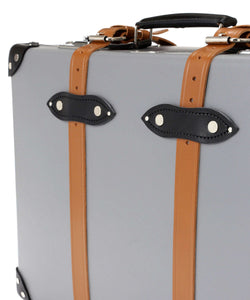 Globe-Trotter X Todd Snyder 21" Suitcase in Grey