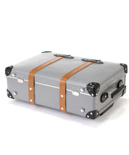 Load image into Gallery viewer, Globe-Trotter X Todd Snyder 21&quot; Suitcase in Grey
