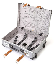 Load image into Gallery viewer, Globe-Trotter X Todd Snyder 21&quot; Suitcase in Grey
