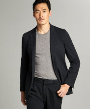 Load image into Gallery viewer, Garment Dyed Traveler Suit in Navy
